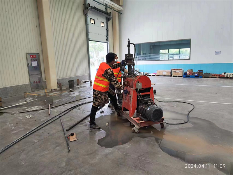 泸溪厂房地面下沉塌陷注浆加固施工